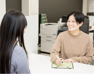 三福求人スタッフ06